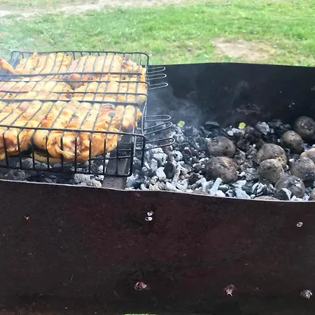 בית הארחה у олега-родинний двір Verkhne-Studenyy
